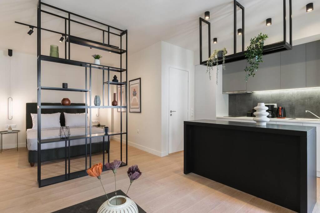 Apartment Academy Elegant #202